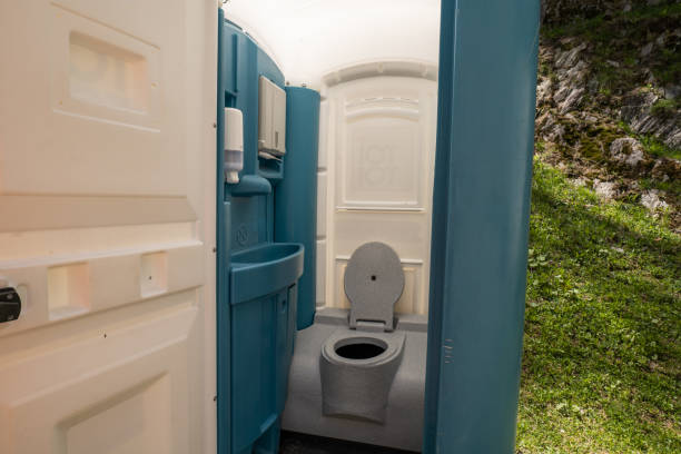 Best Affordable porta potty rental  in Buchanan, MI